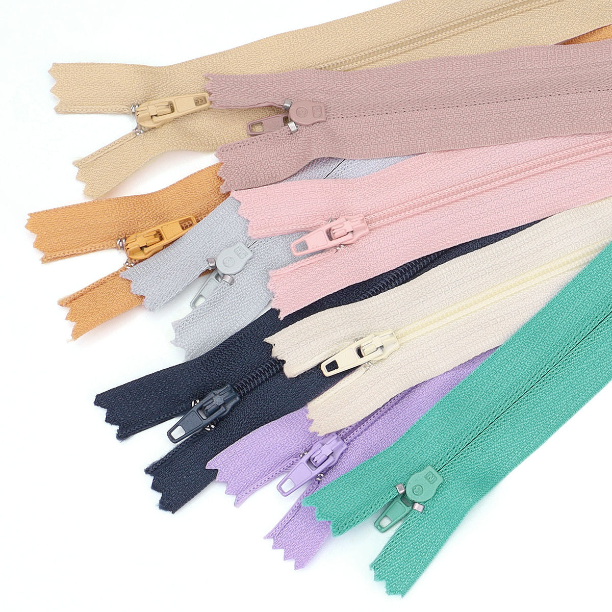 3085 Zipper No. 3 nylon closed end work code with color automatic head multi-color cloth edge zipper electric white front and rear stop clothing is suitable for