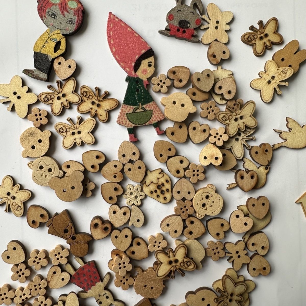 3049 Button children's handmade wood cartoon DIY button DIY wooden color cute sweater decorative material