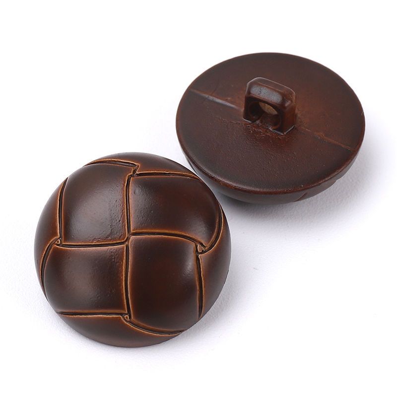 3033  High-end imitation leather mushroom coat two-color button round sweater tortoise leather coat trench coat jacket buttons