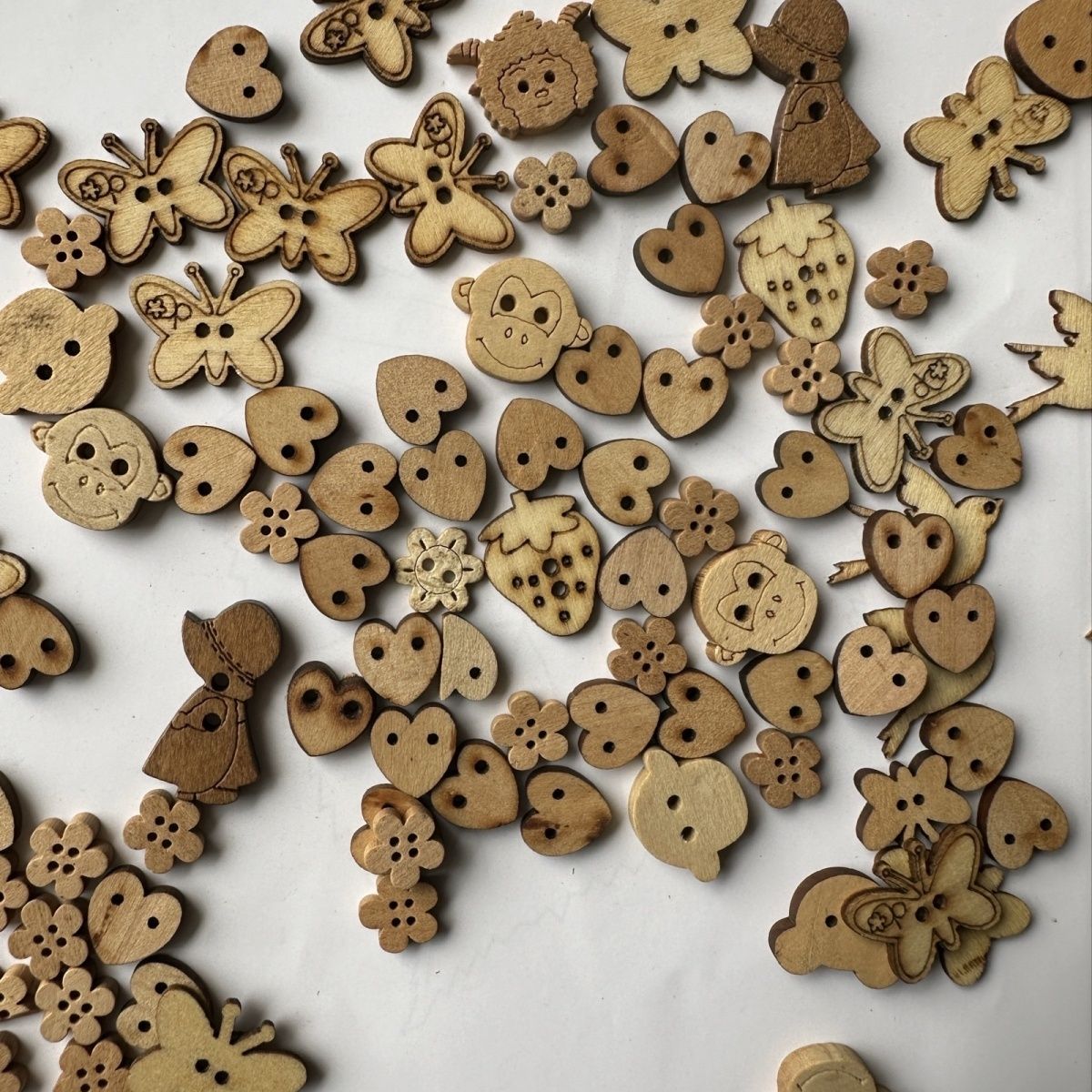 3049 Button children's handmade wood cartoon DIY button DIY wooden color cute sweater decorative material