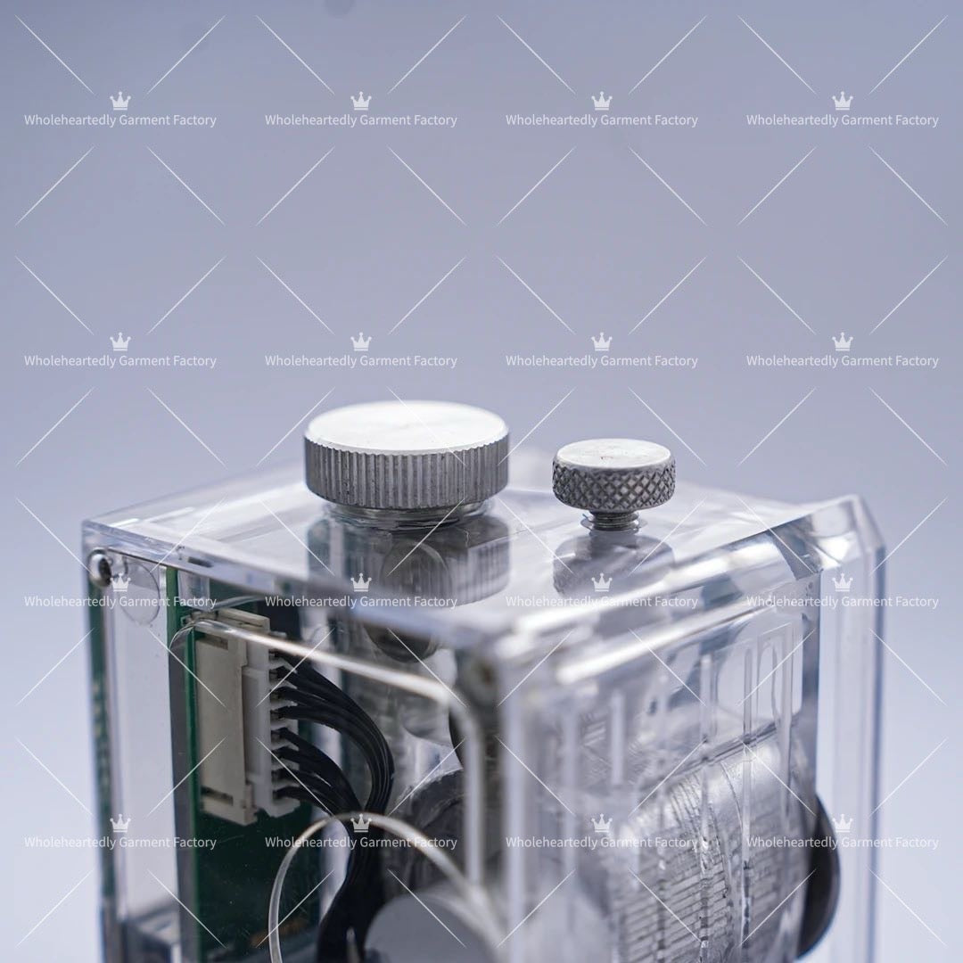 1002★ Silk fabric cutting machine