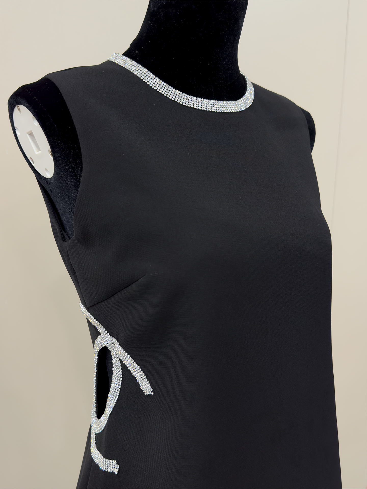 8024★ Qianjin Xiaoxiangfeng dress heavy industry bead collar waist temperament dress sleeveless vest skirt women