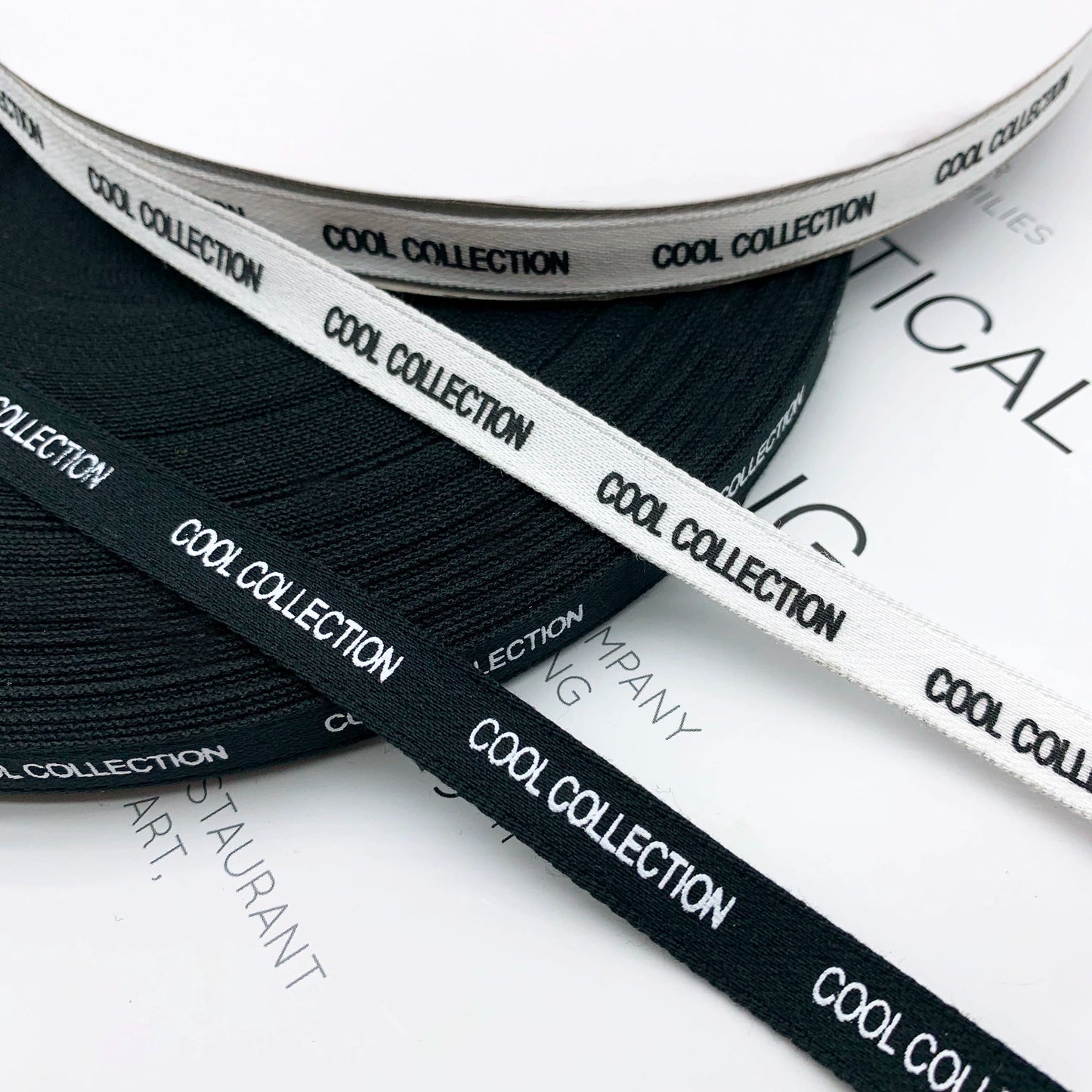 Tira de cinta con estampado de letras en blanco y negro de algodón de 1 cm, tira de ribete para el borde del escote trasero, tira de presión para accesorios, tira lateral para ropa