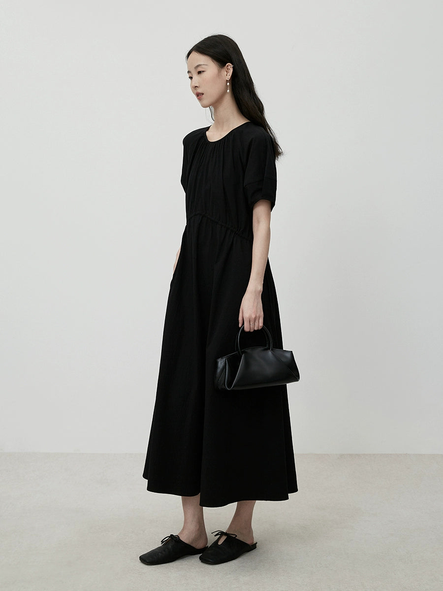 CAREMIND Elegante vestido negro pequeño estilo Hepburn para niños, cuello redondo, plisado, ajustado, manga corta