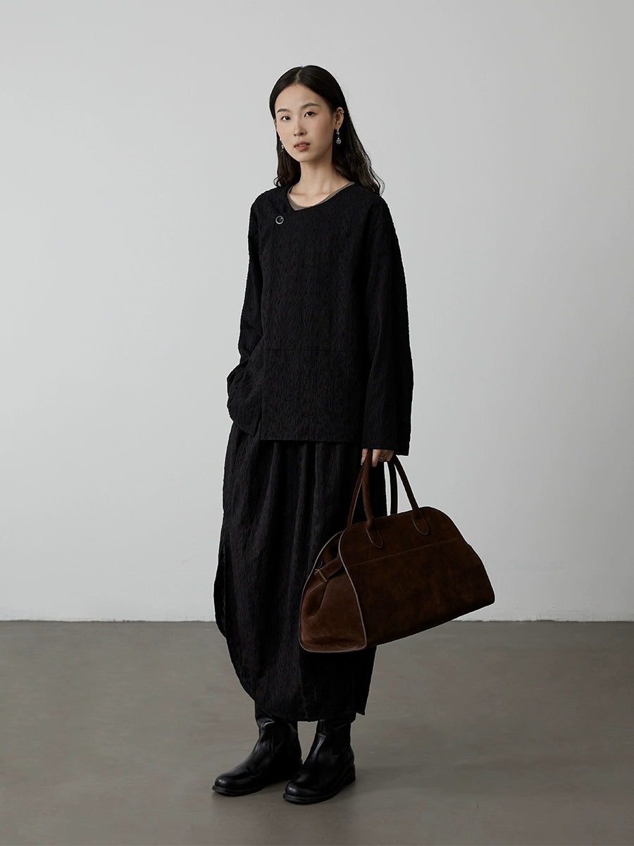 Falda de busto curvo elegante con textura negra de CAREMIND, falda de corte inclinado con abertura lateral y temperamento alto para otoño