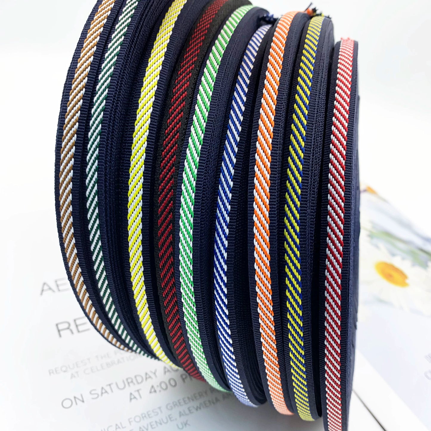 3854 Tira lateral de cinta jacquard de sarga de color de 1 cm para accesorios de ropa, tira de prensado de bordes, tira de ribete para textiles del hogar