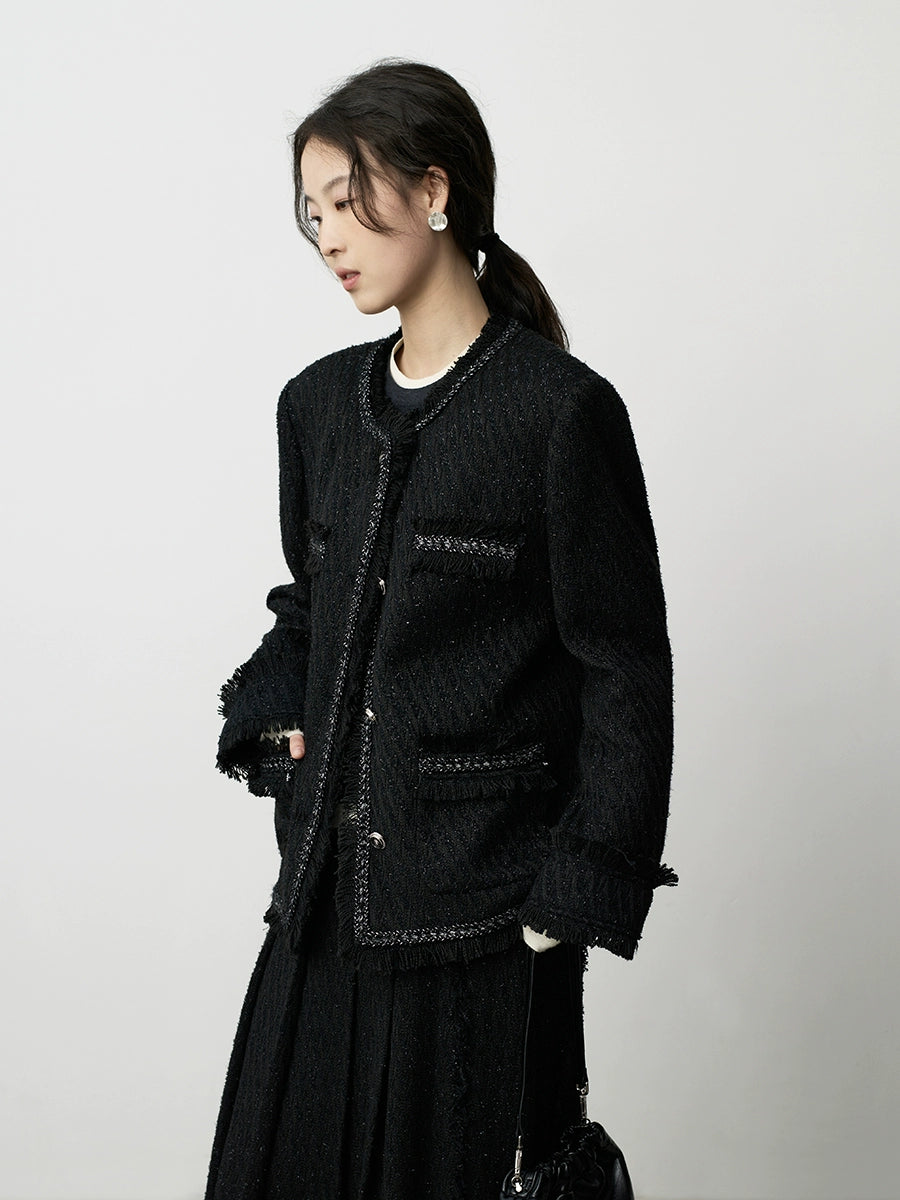 Chaqueta negra gruesa y fragante con temperamento de CAREMIND, textura industrial pesada, suelta y elegante, para mujer