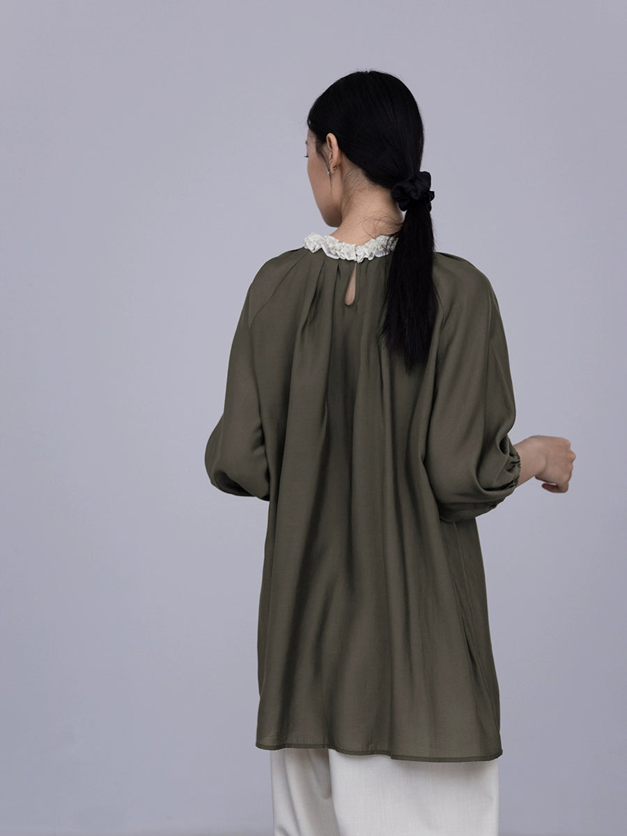 CAREMIND style étranger unique industrie lourde tridimensionnelle col pétale chemise manches moyennes simple belle chemise printemps nouveau