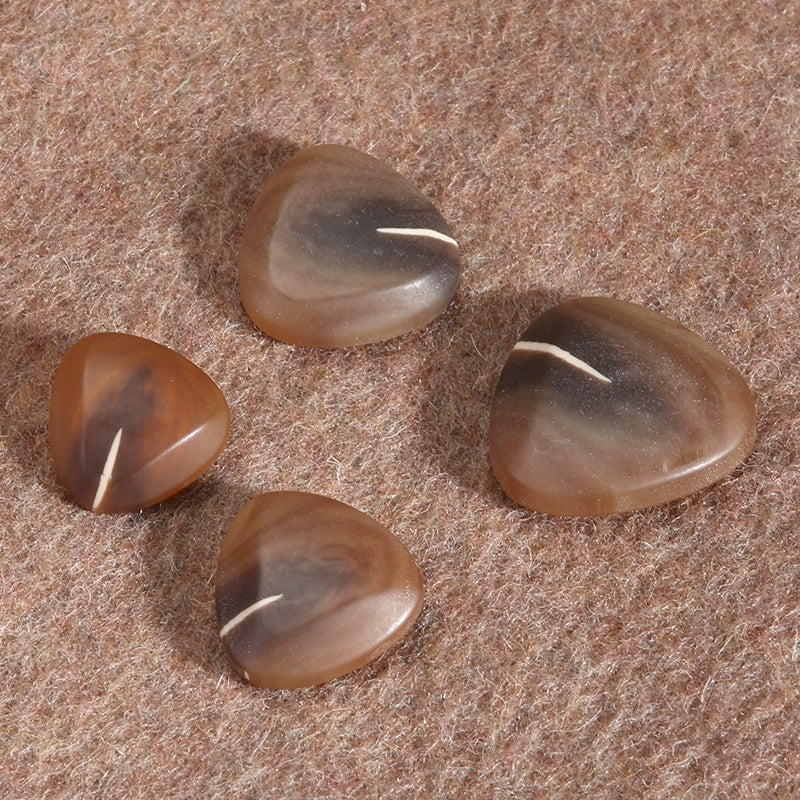 3268★ Bouton en résine triangulaire vêtements polyvalents trench-coat de forme spéciale bouton décoratif pull pour enfants bouton cardigan