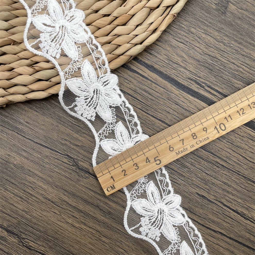 3815 Exquisito encaje blanco soluble en agua, malla bordada, accesorios de encaje bilateral, materiales hechos a mano para bricolaje, cinturón de encaje decorativo