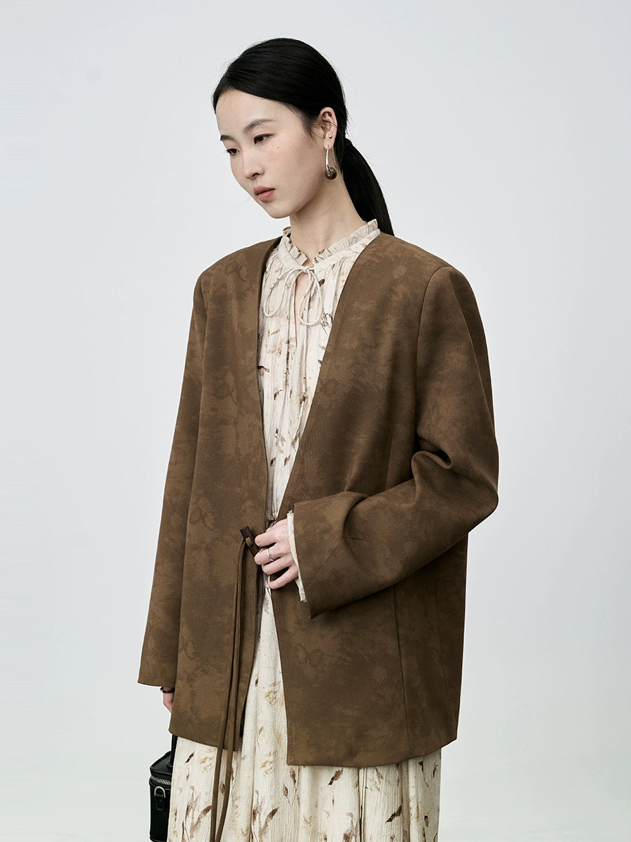 Nueva chaqueta de jacquard retro china de CAREMIND Maillard, sin cuello, con botones y temperamento