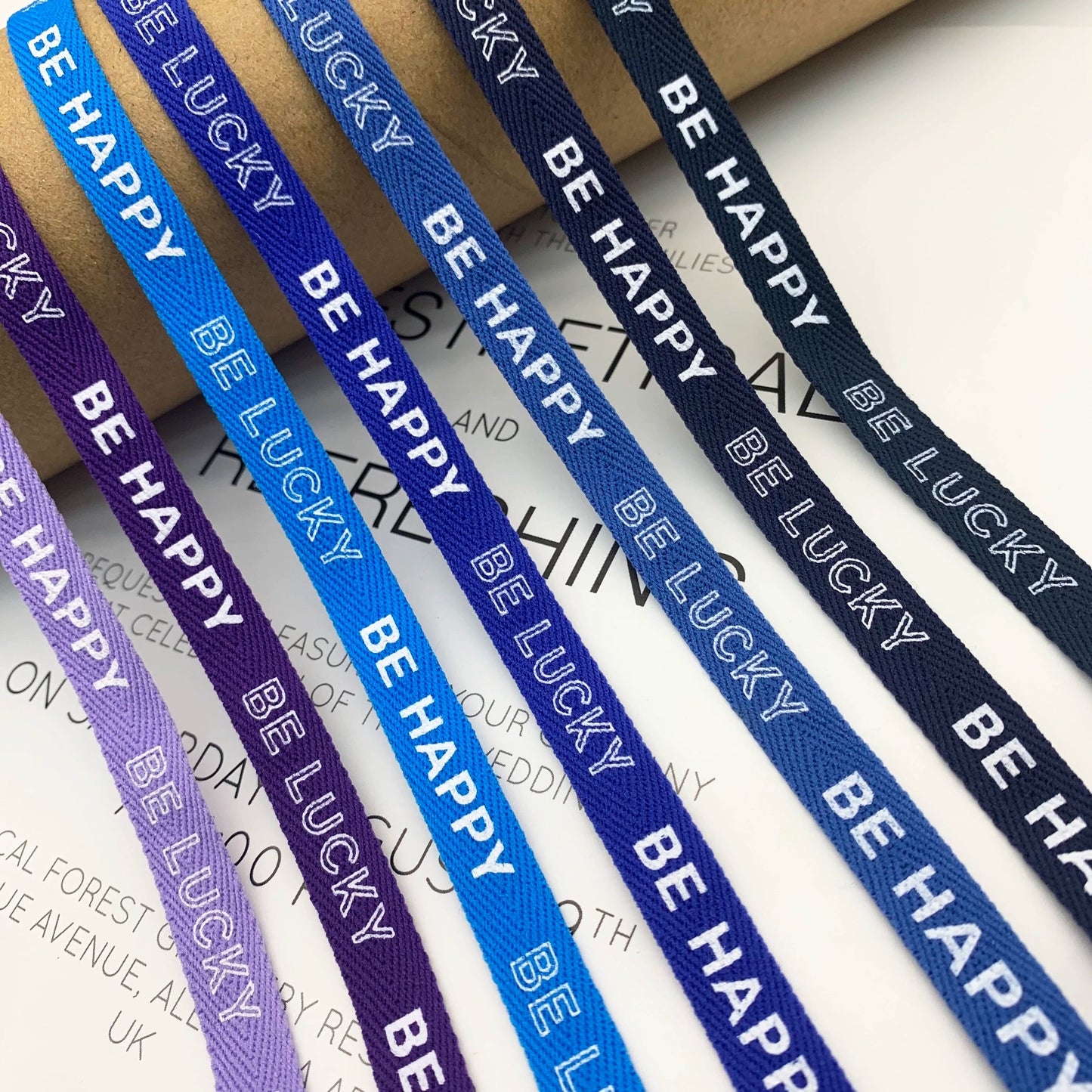 3875 Spot 1 cm tira de ribete con estampado de letras en espiga de colores para accesorios, correa de cuello trasero, tira lateral para ropa