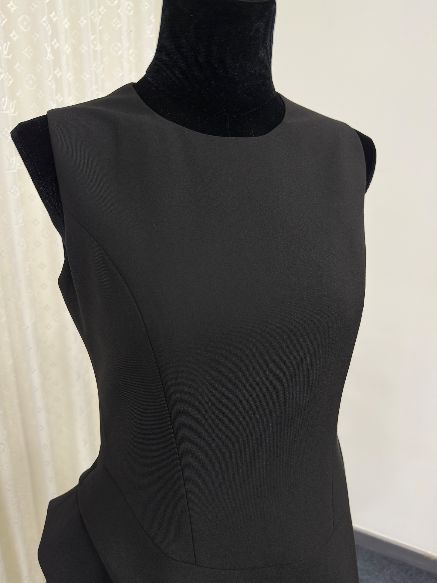 8012★ New irregular cutting rich family daughter wind miu dress small fragrant wind waist sleeveless vest skirt