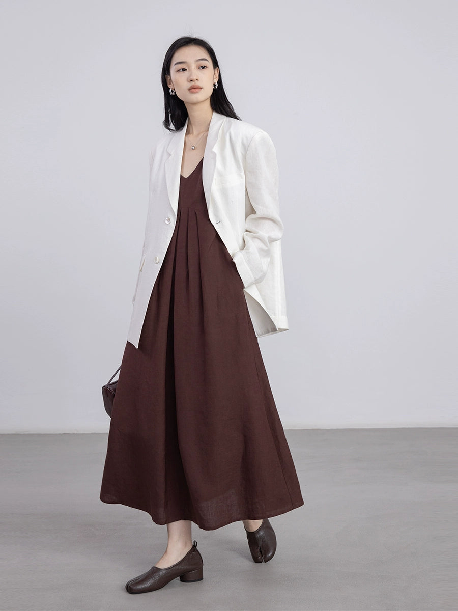 CAREMIND Vestido marrón plisado sin mangas Cuello en V Chaleco de alta gama Vestido mediano y largo