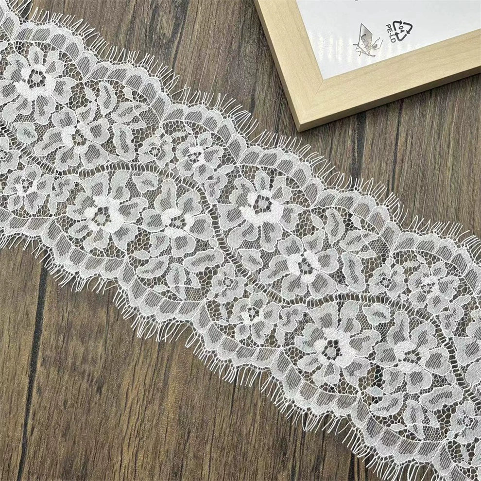 3771 Precio de tres metros, exquisita tela de encaje de pestañas con borde de barba de exportación, tela decorativa para empalme de velo de ropa DIY