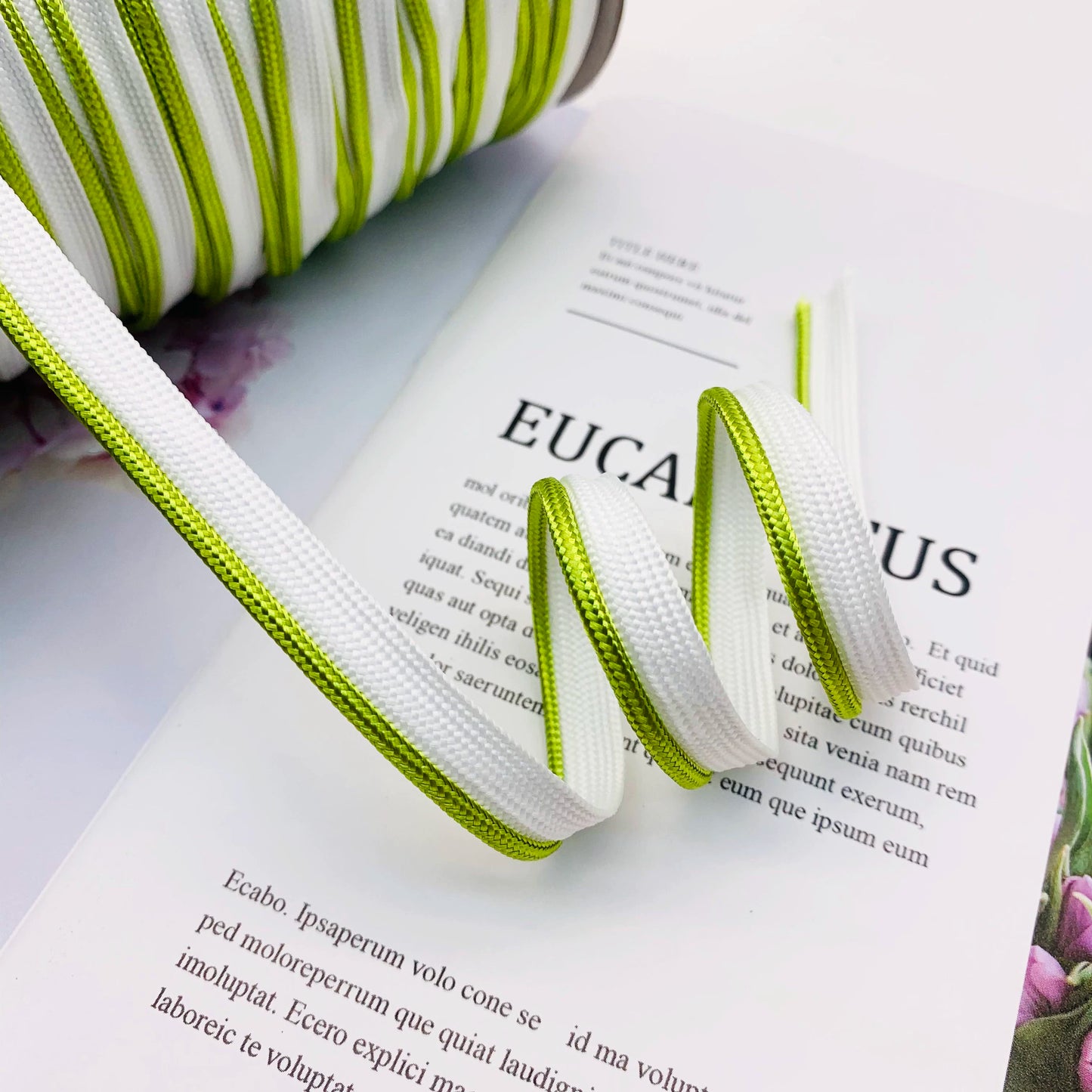 Cinta adhesiva de seda brillante de 1 cm, 41 colores, con borde incrustado, para decoración de hogar, textiles, accesorios de ropa, 3847