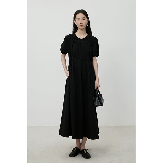 CAREMIND Élégante petite robe noire style Hepburn pour enfants, col rond, plissée, moulante, manches courtes