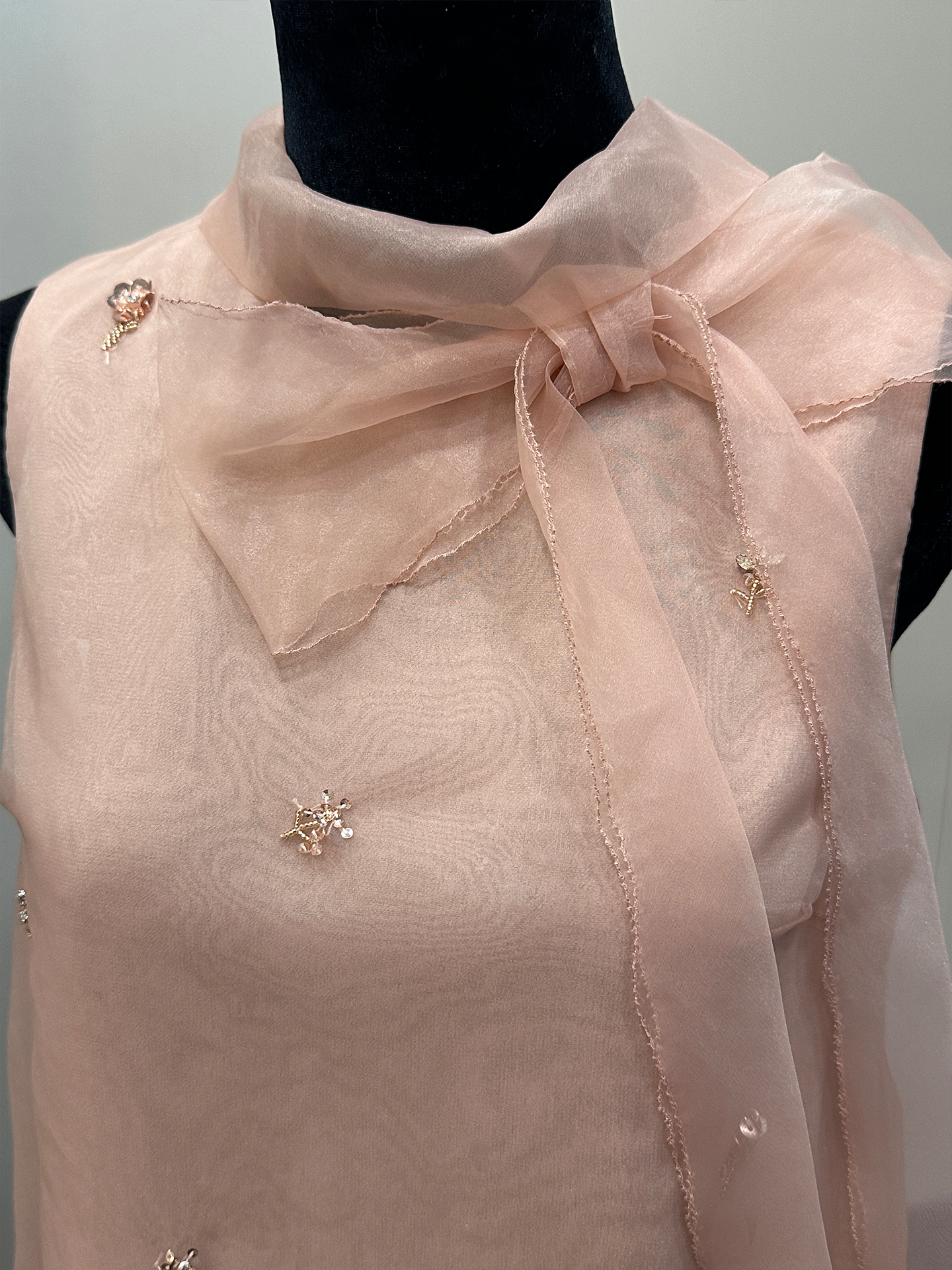 8015★ New French romantic atmosphere Eugen yarn handmade beaded light pink white dress women