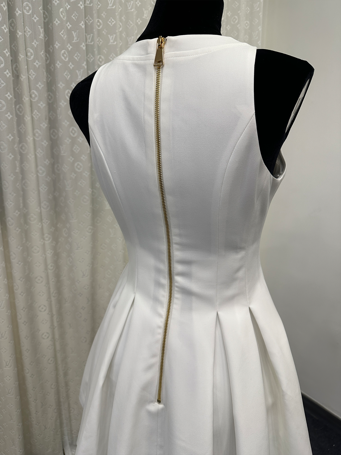 8014★ New white moonlight miu series thousand gold wind dress fake two pieces gold zipper high waist thin white skirt