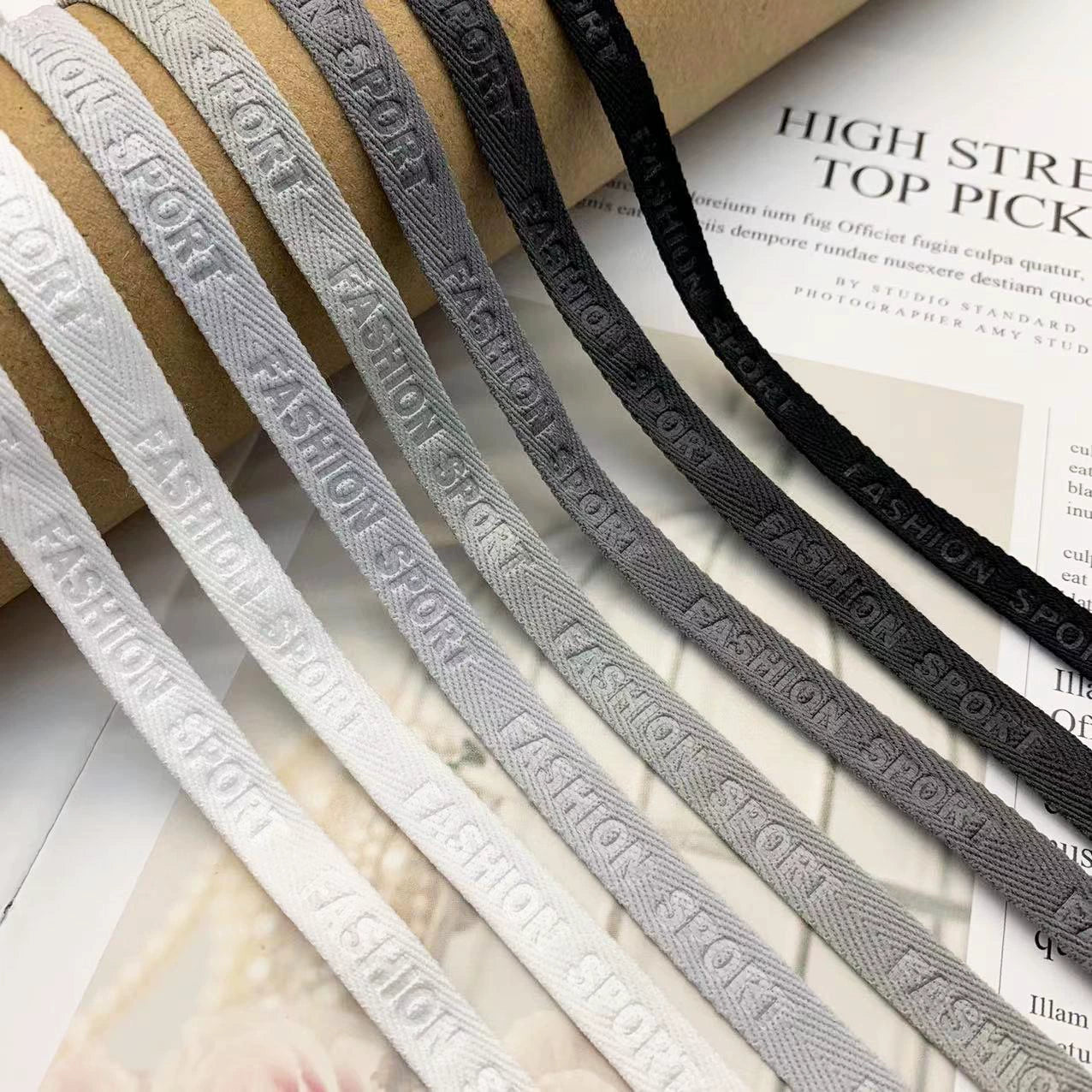 3876 Spot 1 cm Color letra en espiga en relieve cinta de borde prensado Accesorios Correa de cuello trasero Tira lateral de ropa