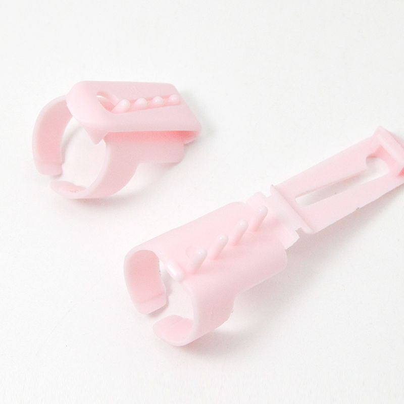 1872★ Colorful Plastic Finger Thread Guide for Hand Sewing, Embroidery, and DIY Knitting★