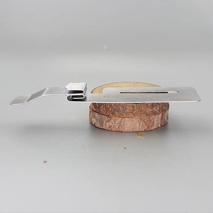 1313★  Flat car reverse bottom seam pressing line pulling cylinder One-time forming pulling cylinder Lower layer folding★