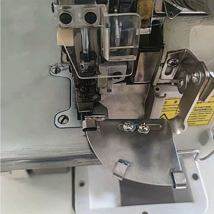 1648★ Machine à ourler les bordures, machine à ourler à quatre lignes, dispositif de cerclage de corde, machine à coudre, ligne d'insertion de corde roulante, tuyauterie, cylindre de traction 544 