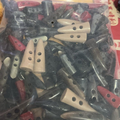 3031  Stock Random resin high-grade horn button olive button sweater coat trench coat children's button button decoration