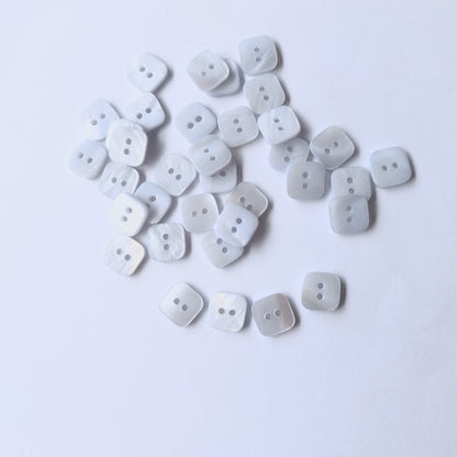 3015  Natural material shell button, shell spray paint dyed button, shell dyed button