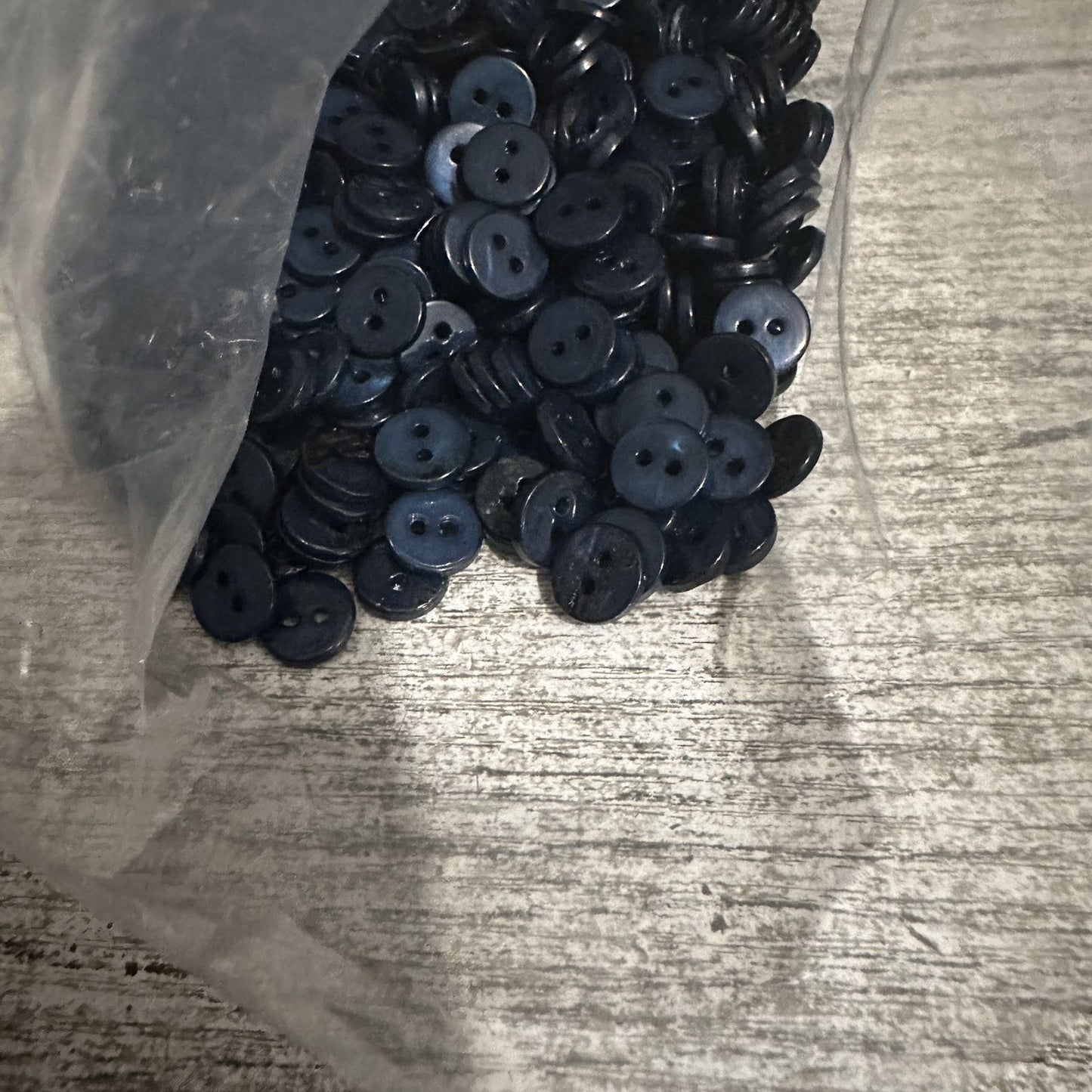 3001  Natural shell material primary color shell, spray paint dyed shell, slightly flawed, mind not to shoot