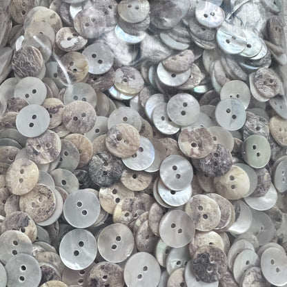 3001  Natural shell material primary color shell, spray paint dyed shell, slightly flawed, mind not to shoot