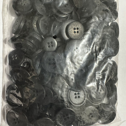 3022  Coat button, trench coat button, suit pants button, shirt button, vintage button