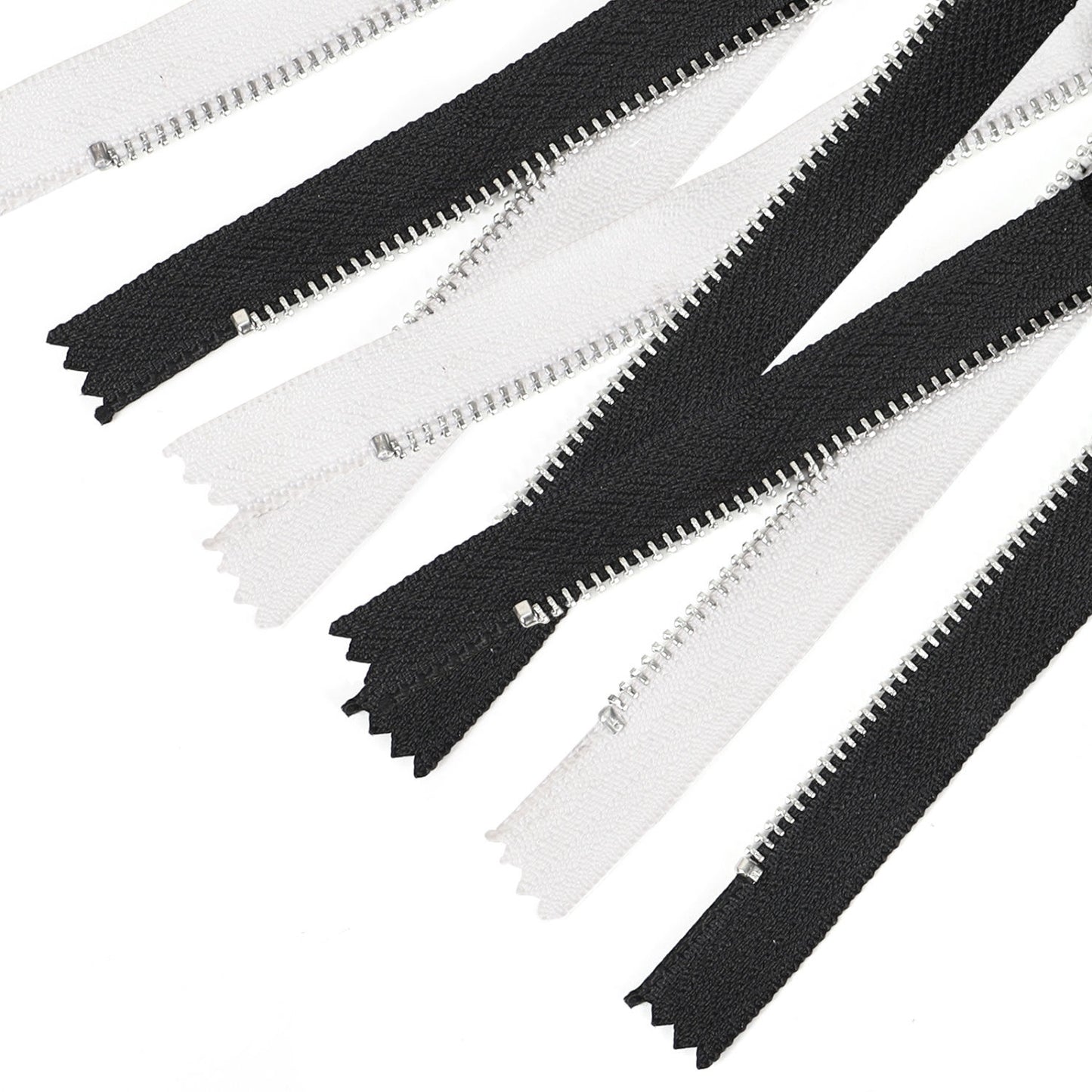 3083  Next day Zipper Metal Zipper No. 3 Platinum Closed Tail Not Tail Automatic Head Clothing Luggage Doll Available