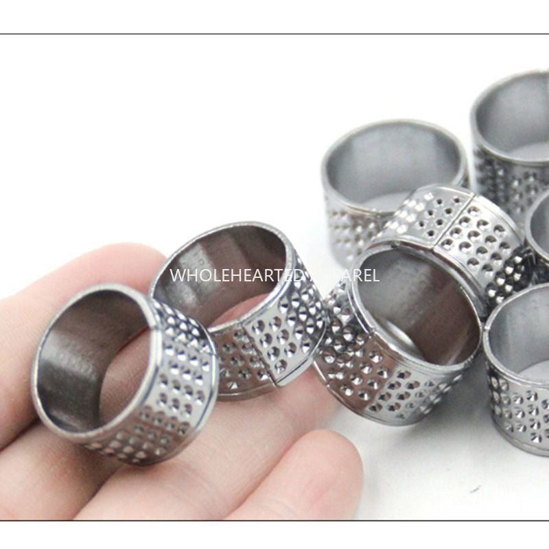 1670★ Dedal engrosado antiguo, dedal de punto de cruz cosido a mano para el hogar, dedal de aro, anillo de costura, anillo protector de dedo de boda★