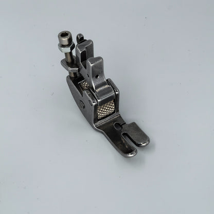 1448★ Pied-de-biche à molette transparente 1/8 avec molette de coupe et rouleau en caoutchouc 5200 pour machine à coudre industrielle