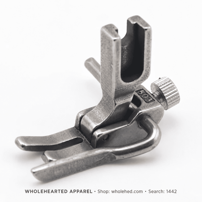 1442★ All-Steel Adjustable Edge Guide Presser Foot for Industrial Flatbed and Computerized Sewing Machines