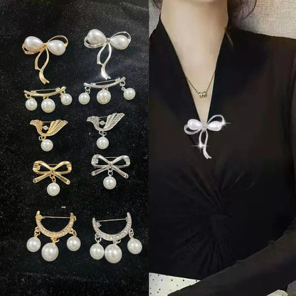 1877★ Alloy Rhinestone and Pearl Modesty Brooch Pin★