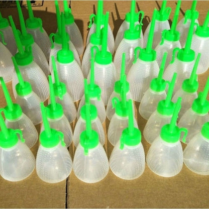 1675★ Recipiente de aceite de plástico (recipiente vacío) Resistente a caídas y extrusiones, no se rompe, recipiente de aceite para máquina de coser Recipiente de aceite de plástico para máquina de coser