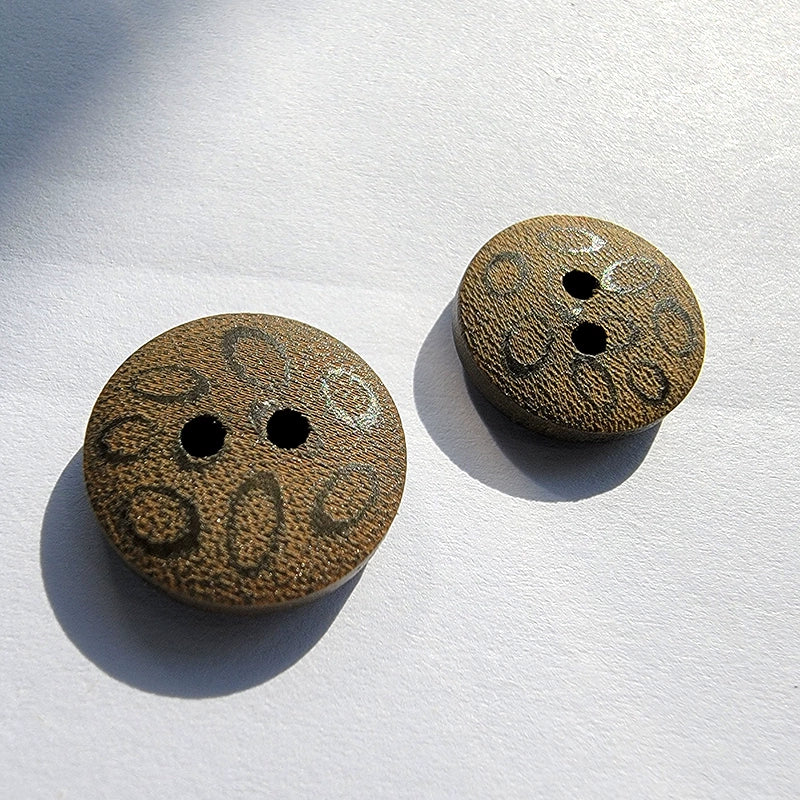 3340★  Vintage brown laser round wooden button sweater buttons shirt buttons two-hole wooden clothes buttons