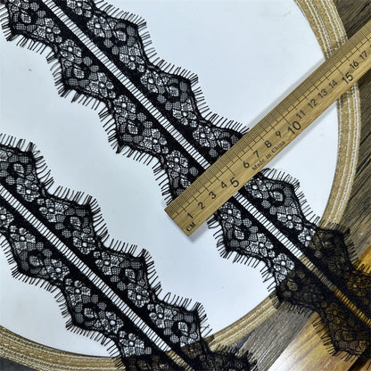 3739 Ropa de alta calidad en blanco y negro, accesorios para vestidos de novia, tela de encaje hueco, ropa interior, encaje de pestañas unilateral
