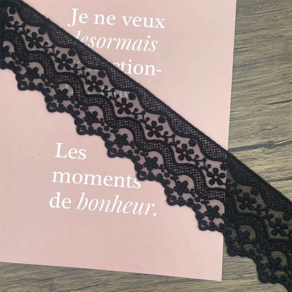 3818 Ropa popular Hilo de malla suave Accesorios hechos a mano Materiales de costura Oferta especial Encaje encaje tela de algodón puro bordado por computadora