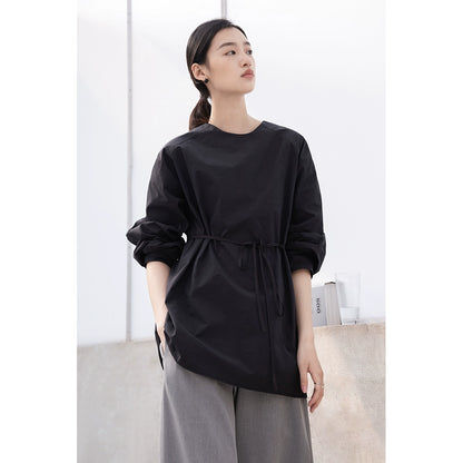 [Oferta por tiempo limitado] Conjunto de camisa de viento frío y oscuro Yamamoto de CAREMIND para mujer + falda que cubre las caderas con un personaje 