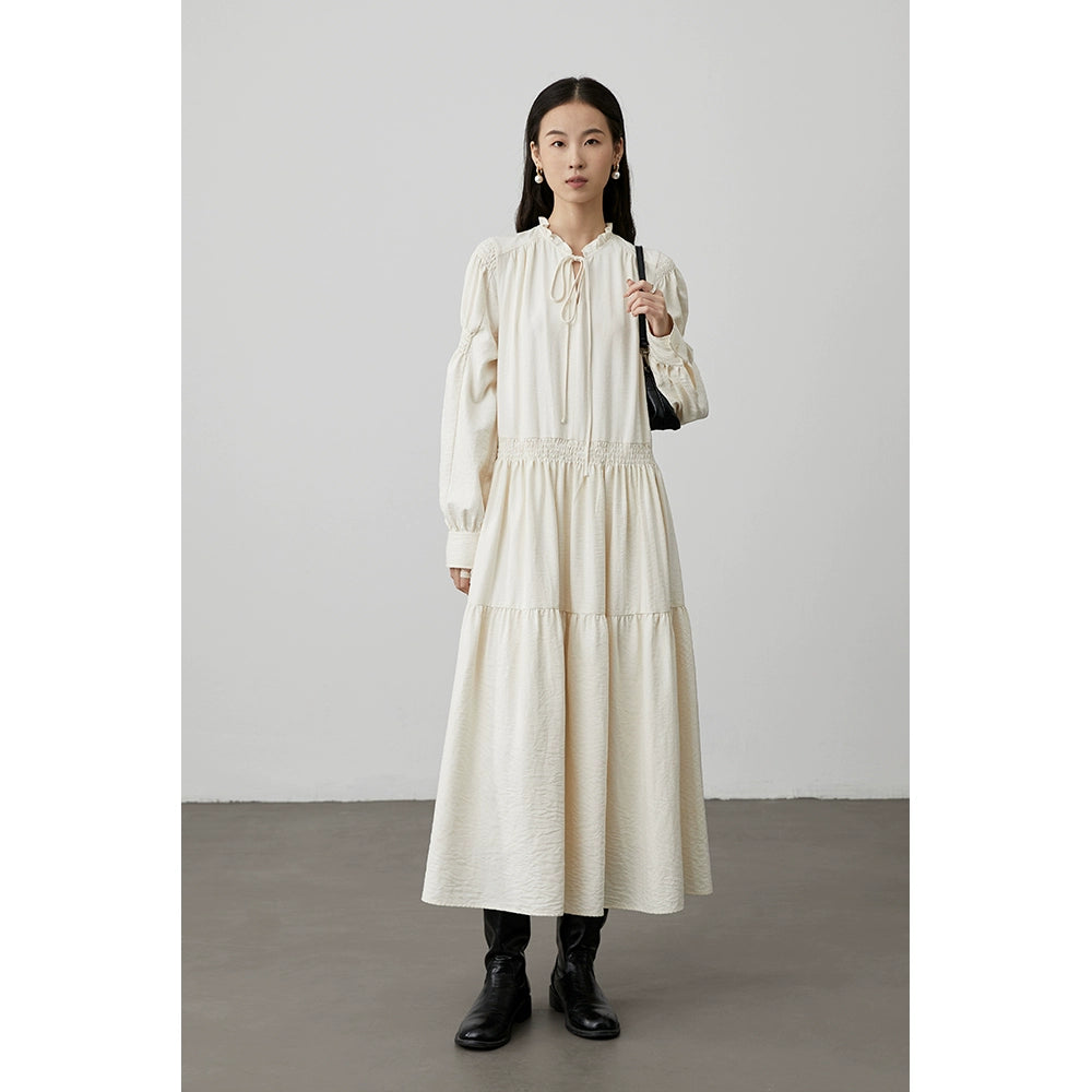 [St. Petersburg] CAREMIND beige and elegant long-sleeved dress with wooden ear edge v-neck autumn and winter versatile long dress