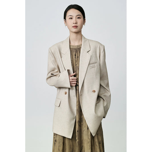 [Nuevo producto] Chaqueta de mujer con silueta de hombros anchos en color albaricoque de CAREMIND, diseño de alta gama, traje de nicho superior 