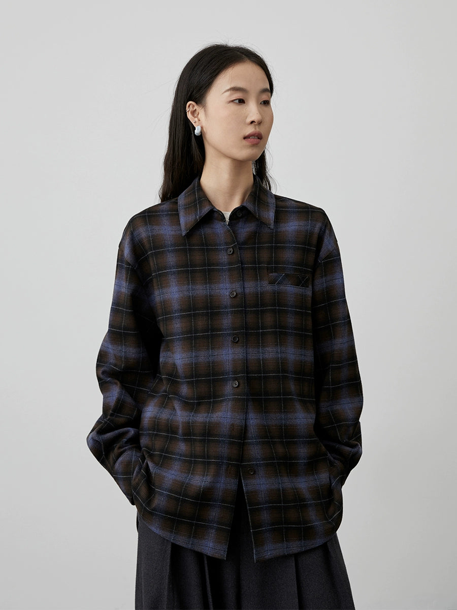 [Camisa gris] CAREMIND Camisa a cuadros azul café elegante original Chaqueta superior versátil e informal de otoño 