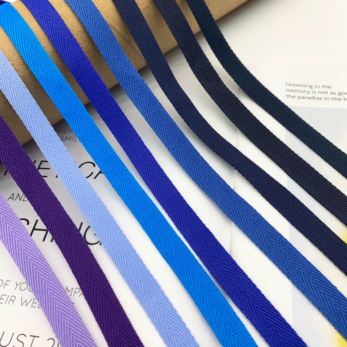 3878 40 colores en stock 1 cm de cinta de espiga microelástica para el borde del cuello trasero, tira de presión, accesorios, tira de ribete para el escote, tira lateral para ropa