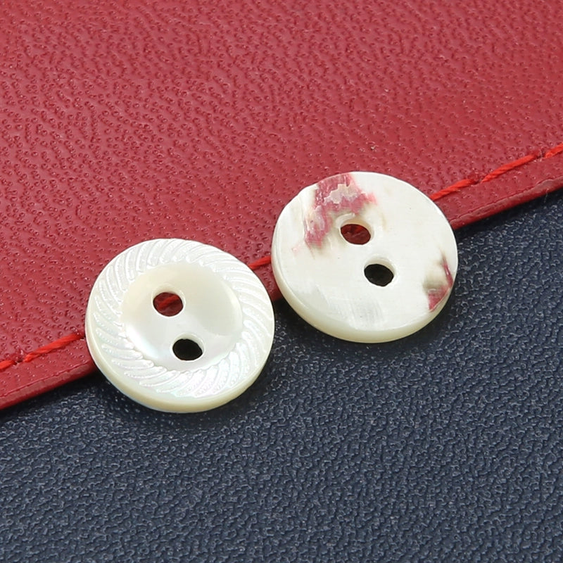 3347★  Shirt buttons women's and men's chiffon shirt buttons clothes versatile round shell buttons four-eye black and white cardigan small