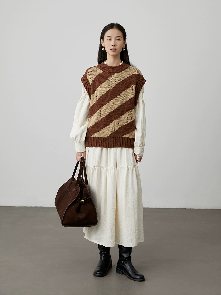 [St. Petersburg] CAREMIND beige and elegant long-sleeved dress with wooden ear edge v-neck autumn and winter versatile long dress