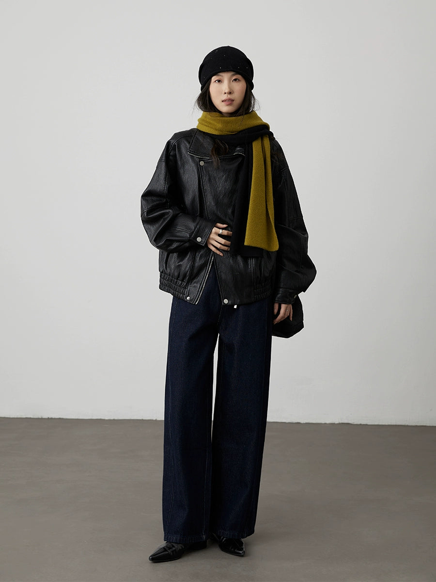 Jean taille haute rétro CAREMIND, pantalon large à jambe droite, un pantalon qui a fière allure mais qui se décolorera légèrement