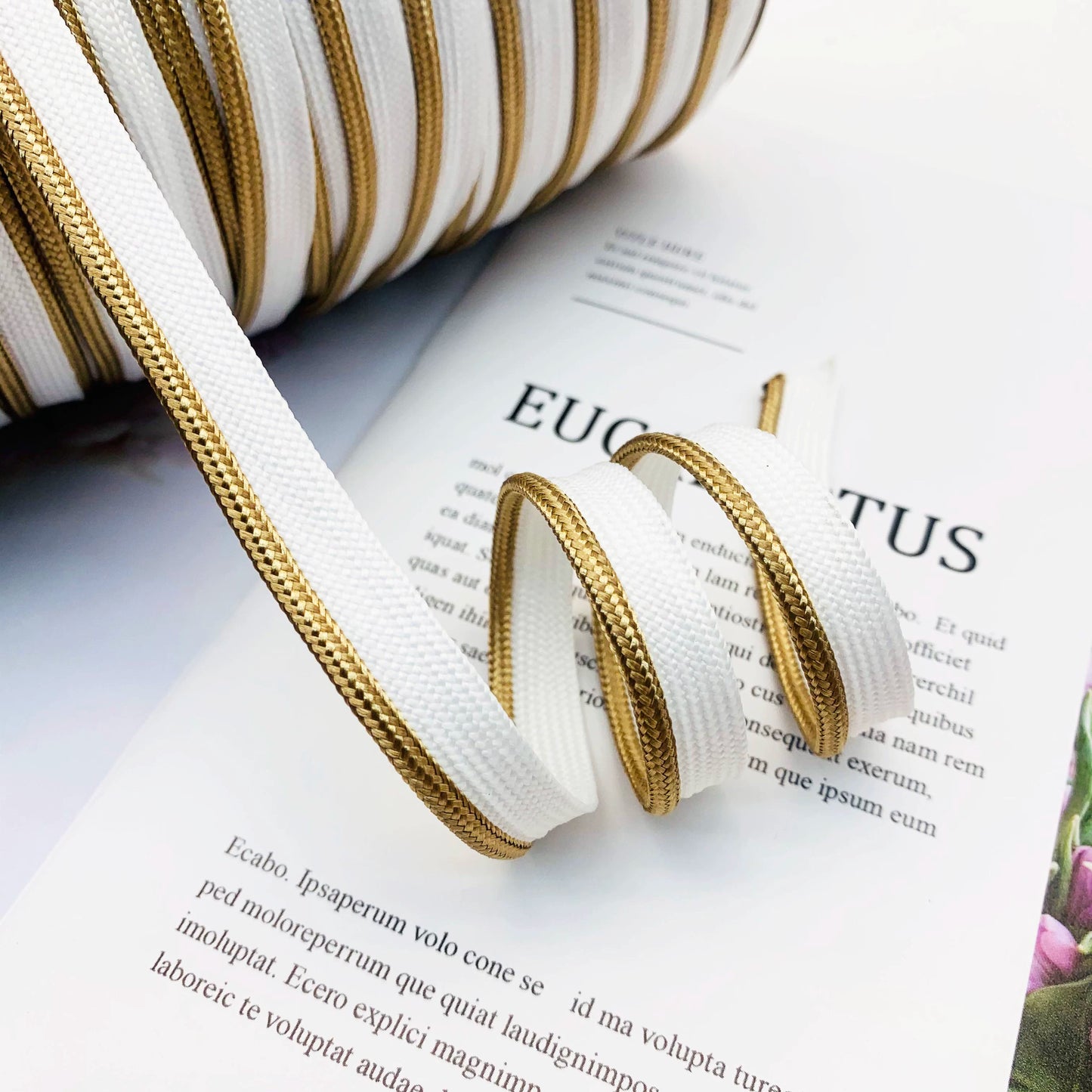 Cinta adhesiva de seda brillante de 1 cm, 41 colores, con borde incrustado, para decoración de hogar, textiles, accesorios de ropa, 3847